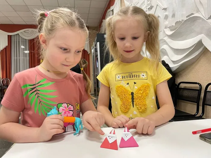 photo_5253751902715972773_y